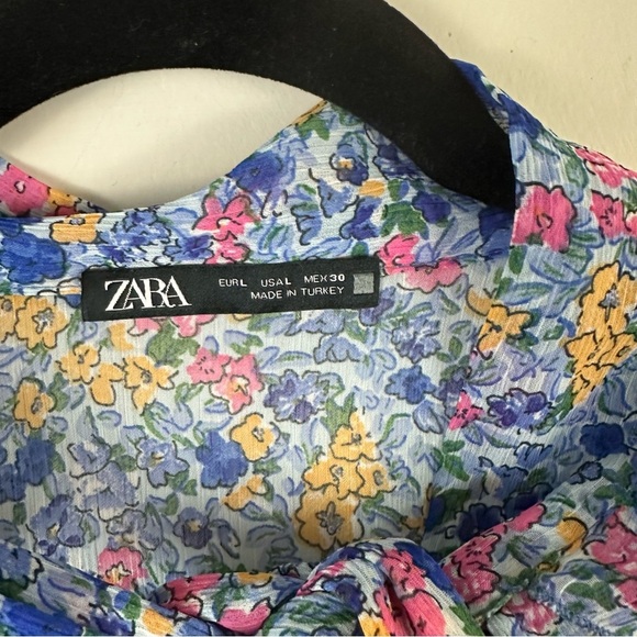 Zara | Blue Multicolor Ruffle Tie Neck Floral Blouse Size Large - Picture 6 of 6
